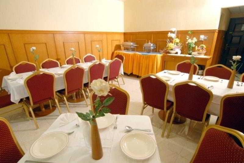 Royal Plaza Hotel Apartments 두바이 외부 사진